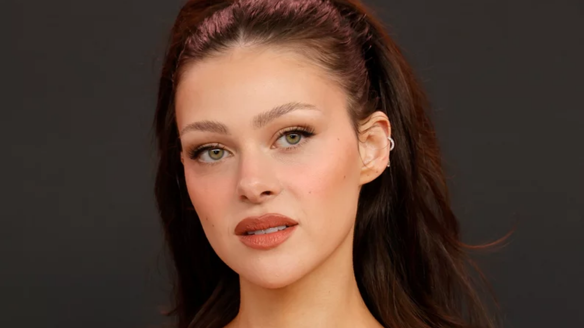 Nicola Peltz Beckham: chi è davvero l’attrice e moglie di Brooklyn Beckham